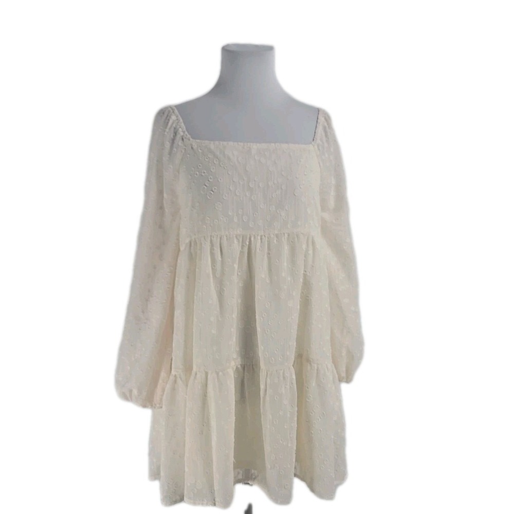 Lovecoleite Lennon creme babydoll dress size medium lined‎ mini dress NWT